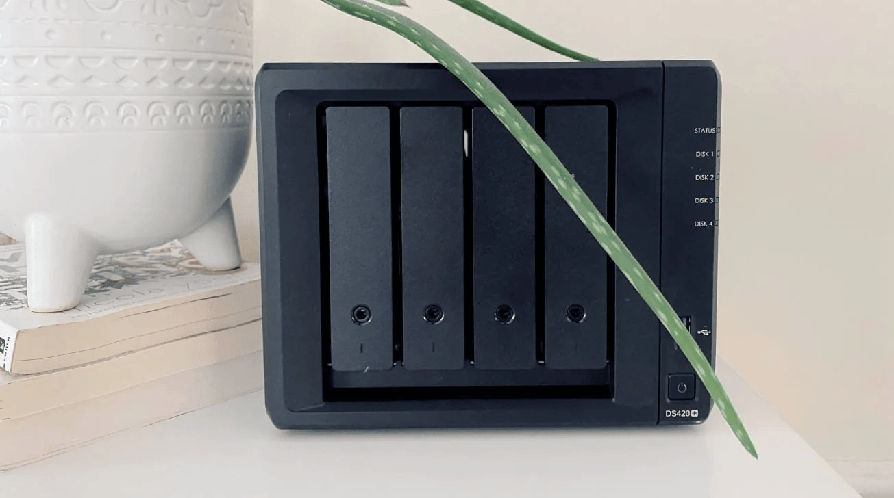 PSA: Manually update your Synology NAS right now
