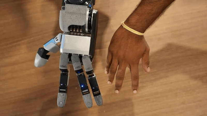Boston Dynamics unveils new four-finger hand for Atlas humanoid robot