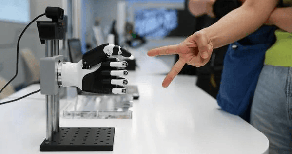 How Beijing channels lab breakthroughs onto production lines
