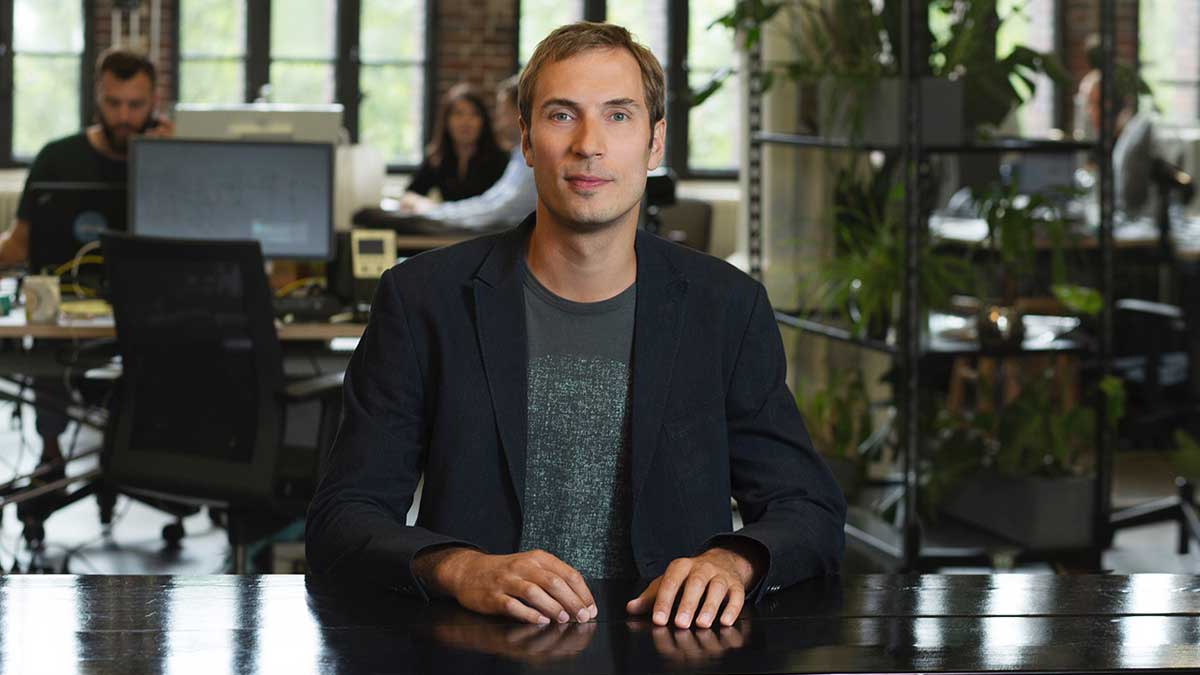 Looking Beyond Ad Formats: Combining Appographic Targeting and OEMs