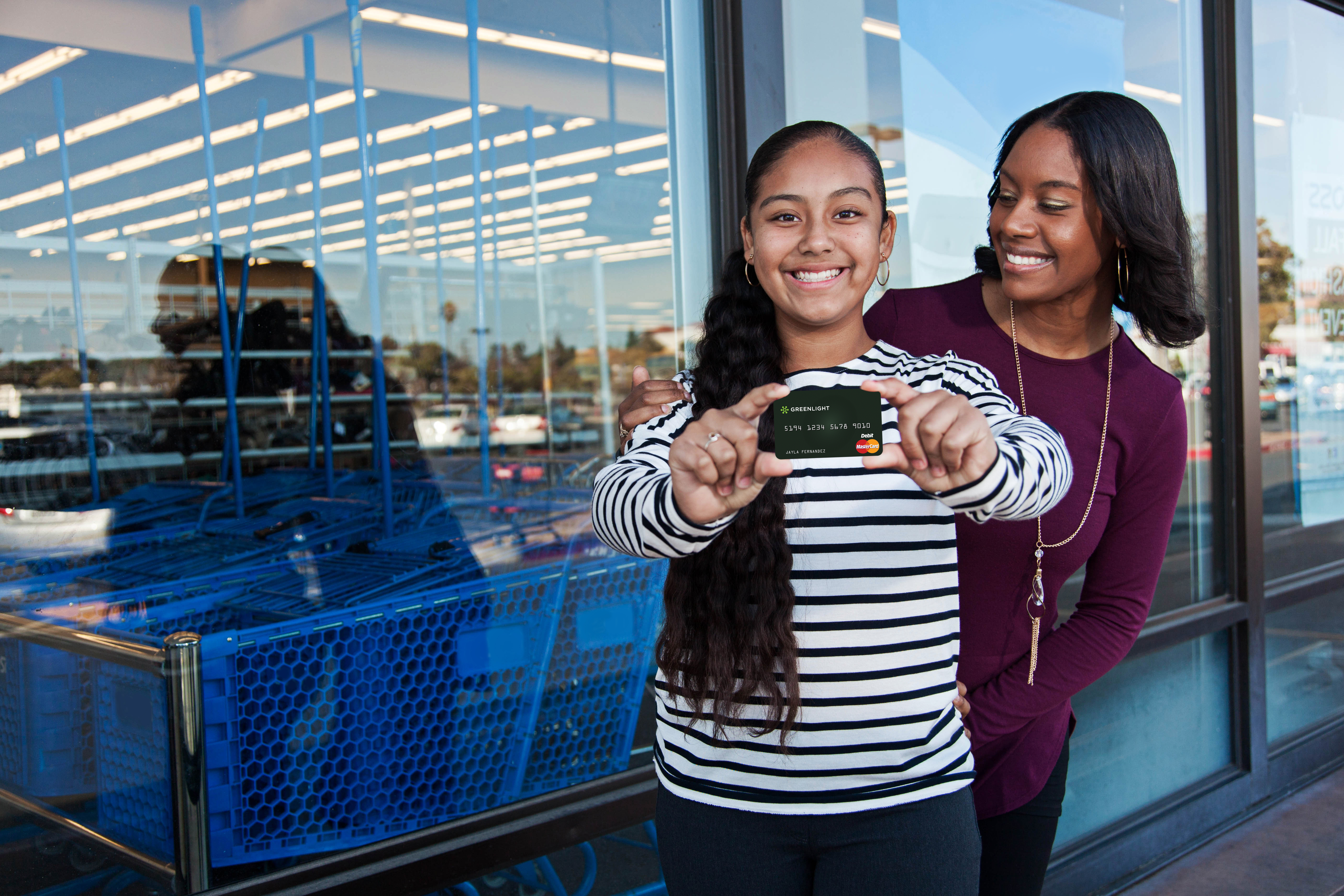 Greenlight Raises 7 5 Million So Parents Can Provide A Smart Debit Card To Their Kids Techcrunch Greenlight Raises 7 5 Million So Parents Can Provide A Smart Debit Card To Their Kids Techcrunch