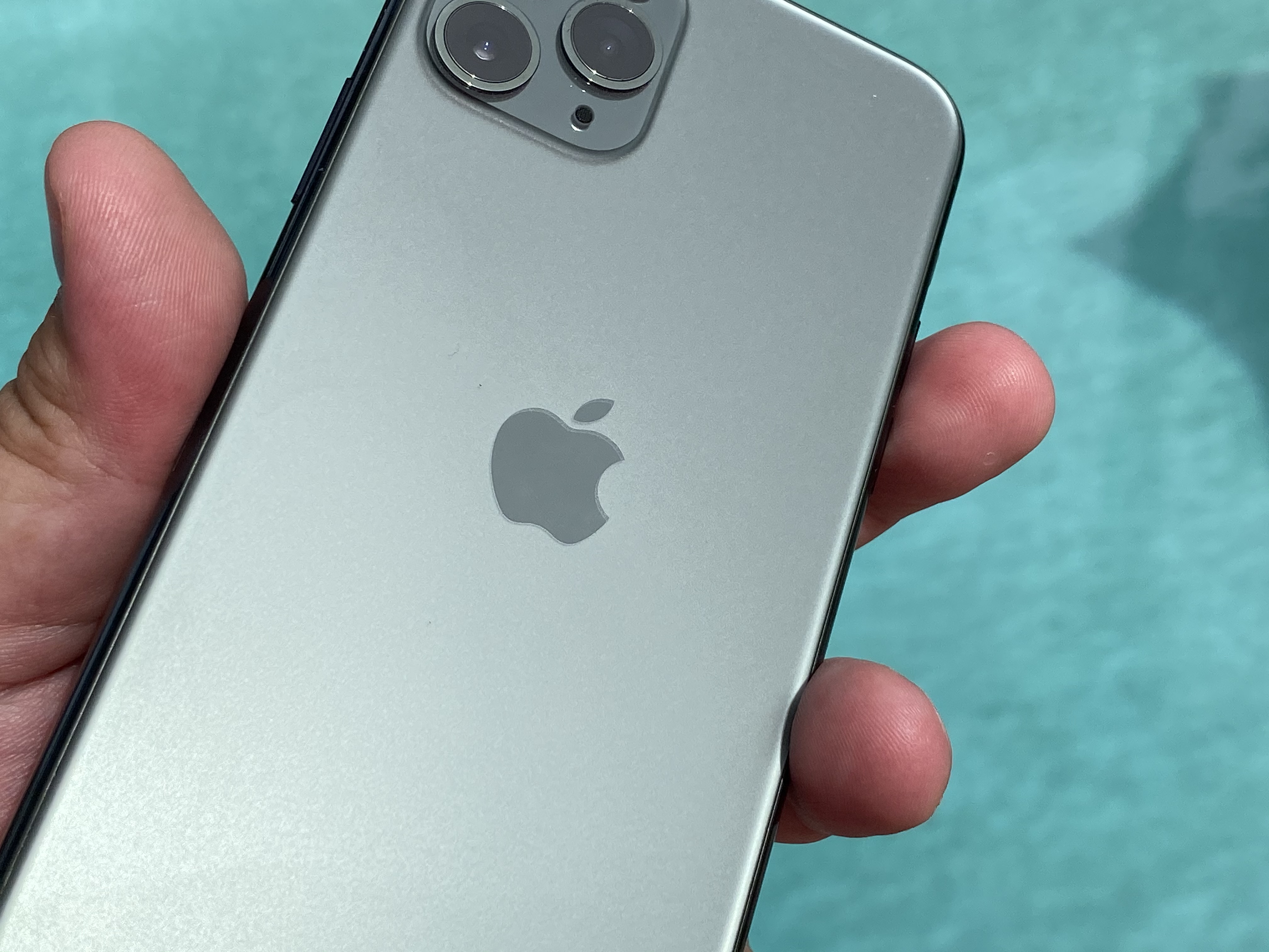 Review The Iphone 11 Pro And Iphone 11 Do Disneyland After Dark Techcrunch