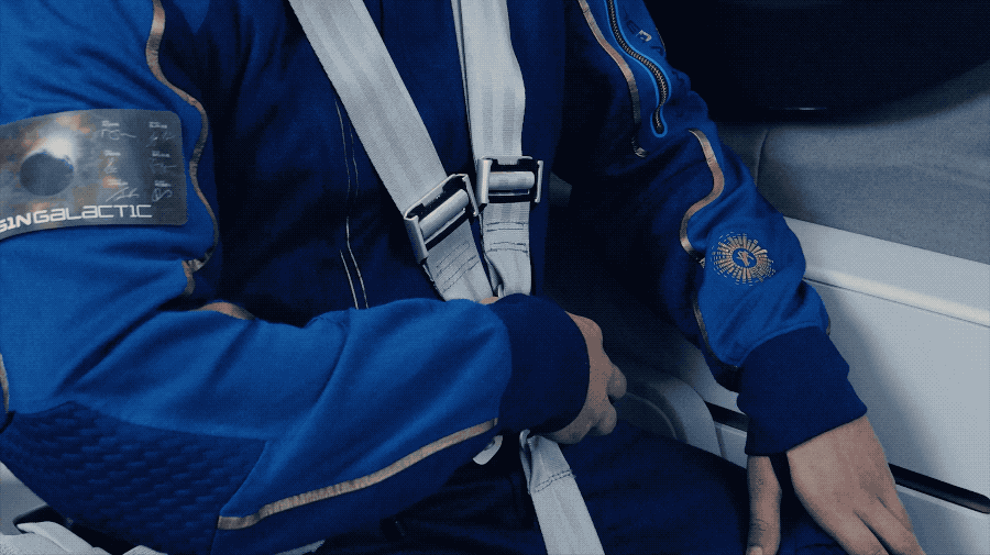 Virgin galactic does not publish the specifications and dimensions of its spacecraft on its website. Take A First Look Inside Virgin Galactic S Spacecraft For Private Astronauts Techcrunch