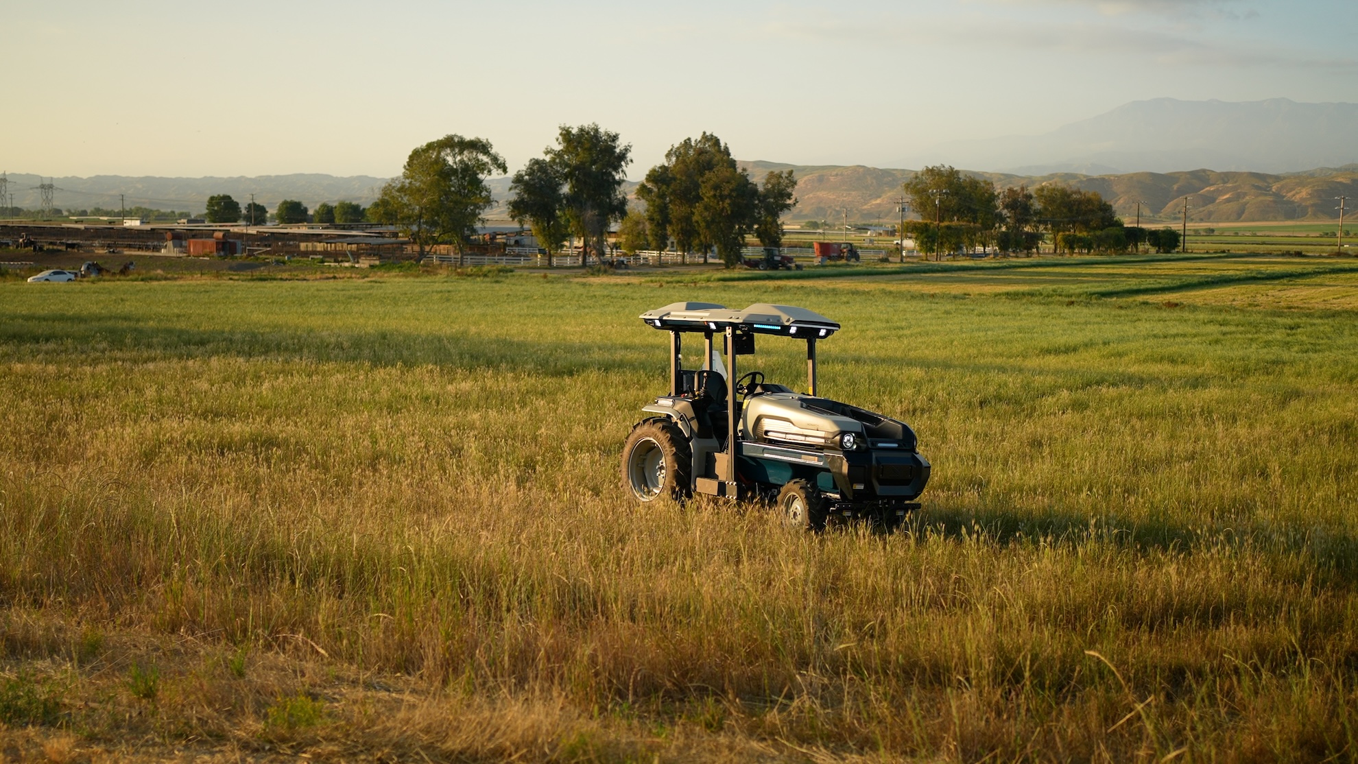 دعوى قضائية ضد شركة Monarch Tractor بسبب الجرارات التي لم تكن قادرة على العمل بشكل مستقل