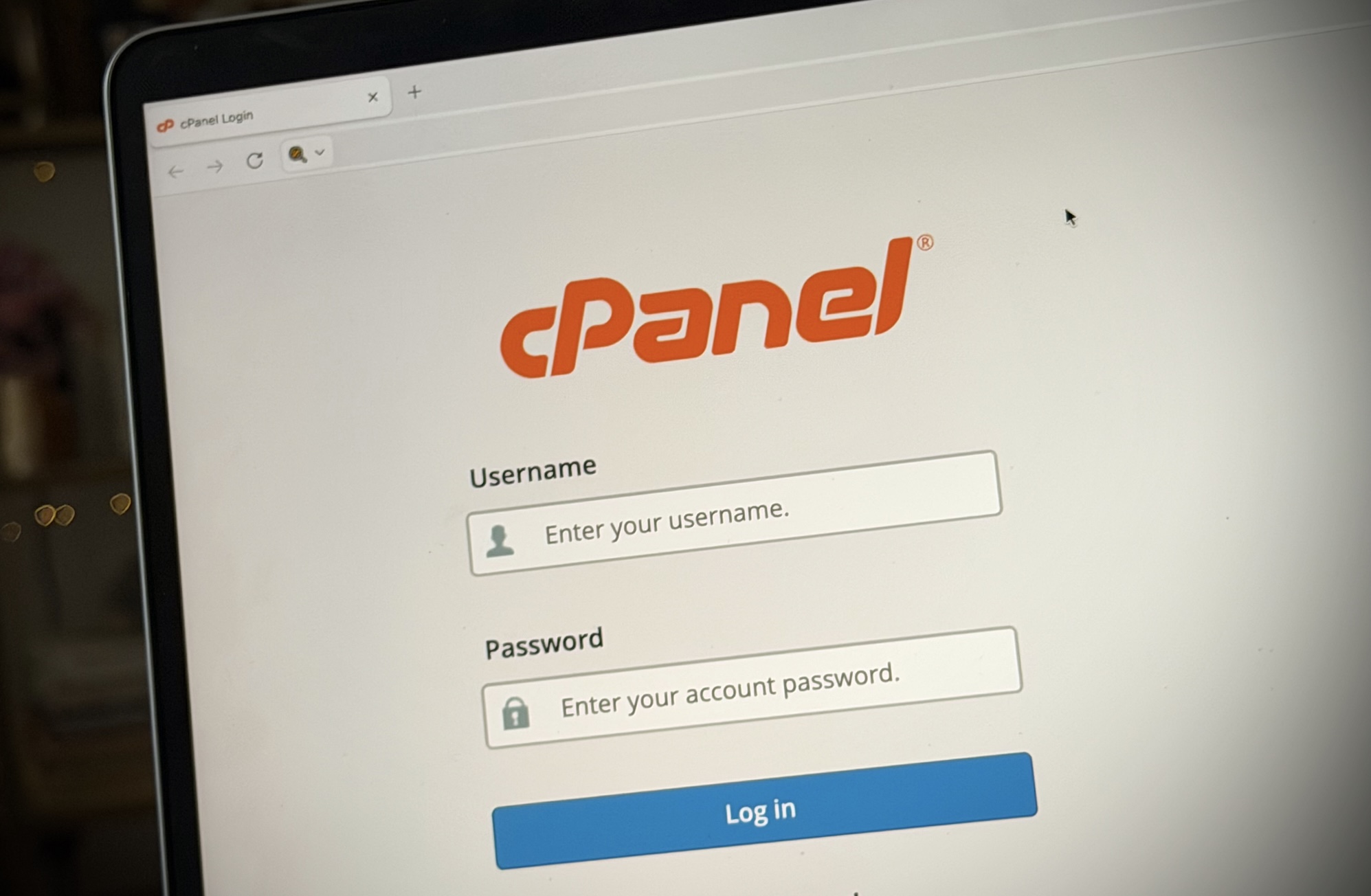 يستغل المتسللون بشكل نشط خطأً في لوحة التحكم cPanel، التي تستخدمها ملايين المواقع الإلكترونية