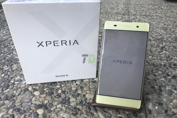 Sony Xperia XA