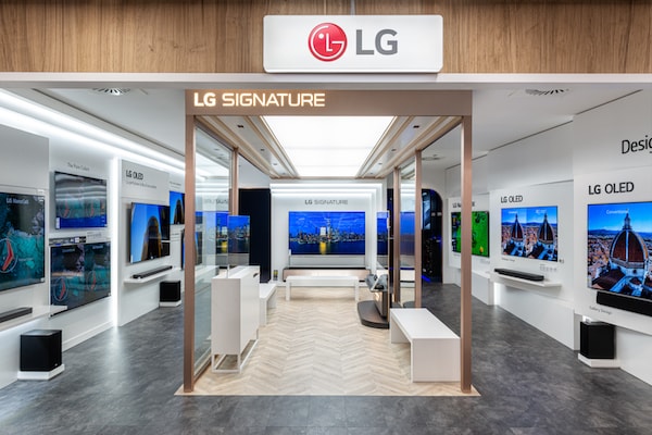 LG