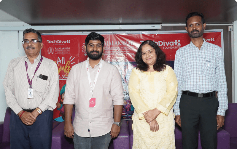 Techdiva Foundation Support - High Resolution Dark Photos for Desktop