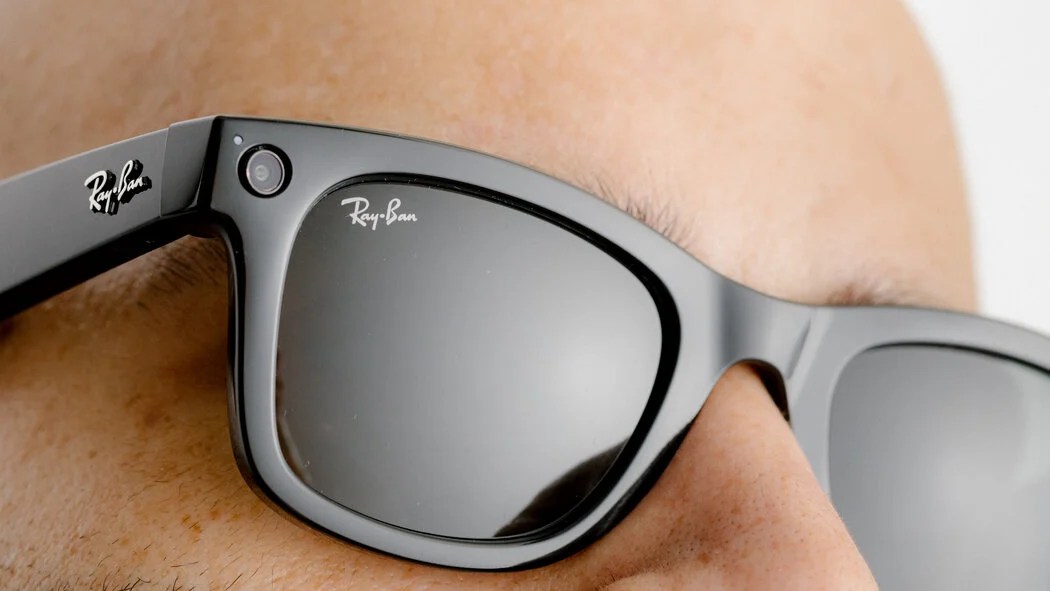 Ray-Ban Meta Smart Glasses, the Next-Generation Luxury