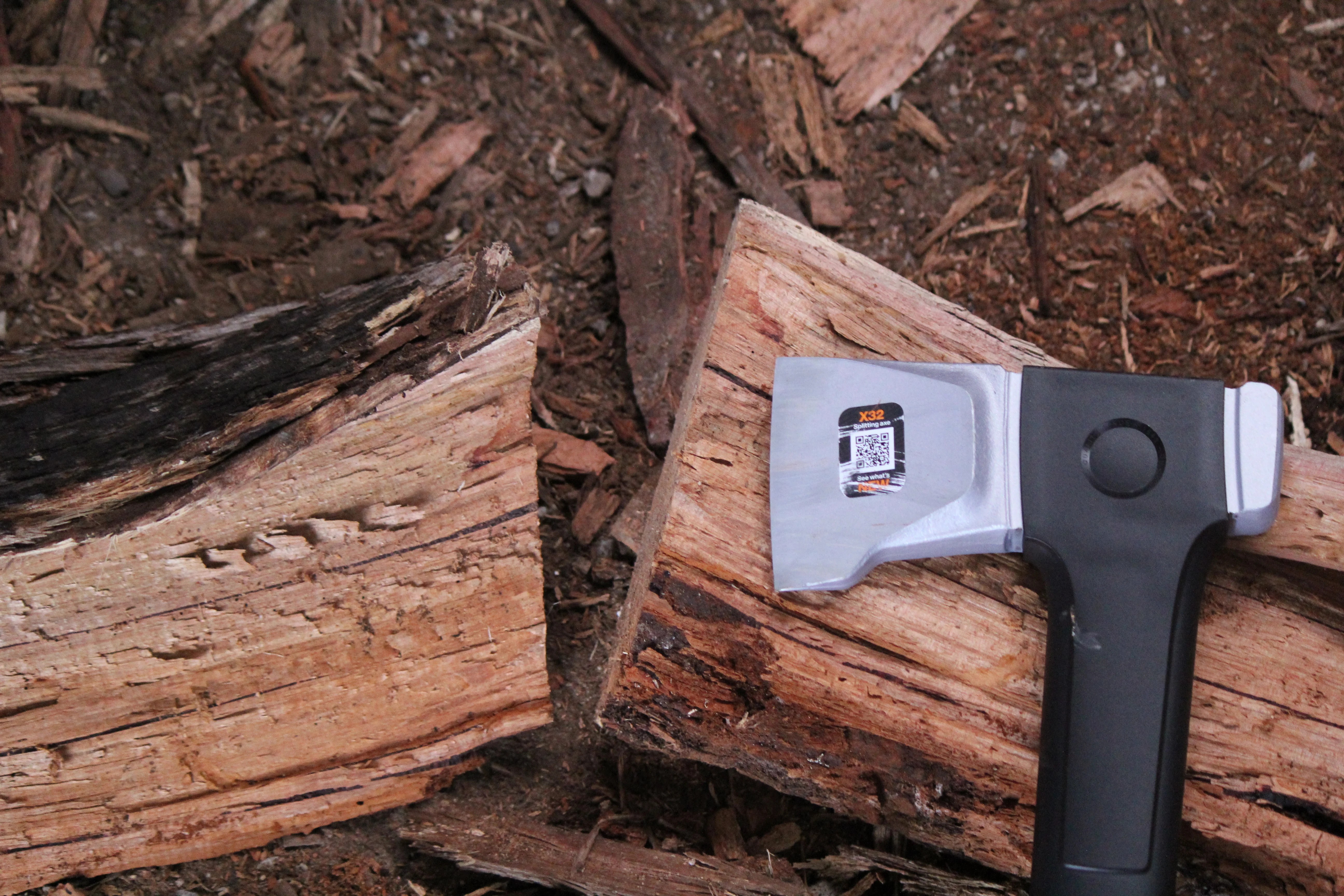 Fiskars X-series X32 Splitting Axe – TDP Review
