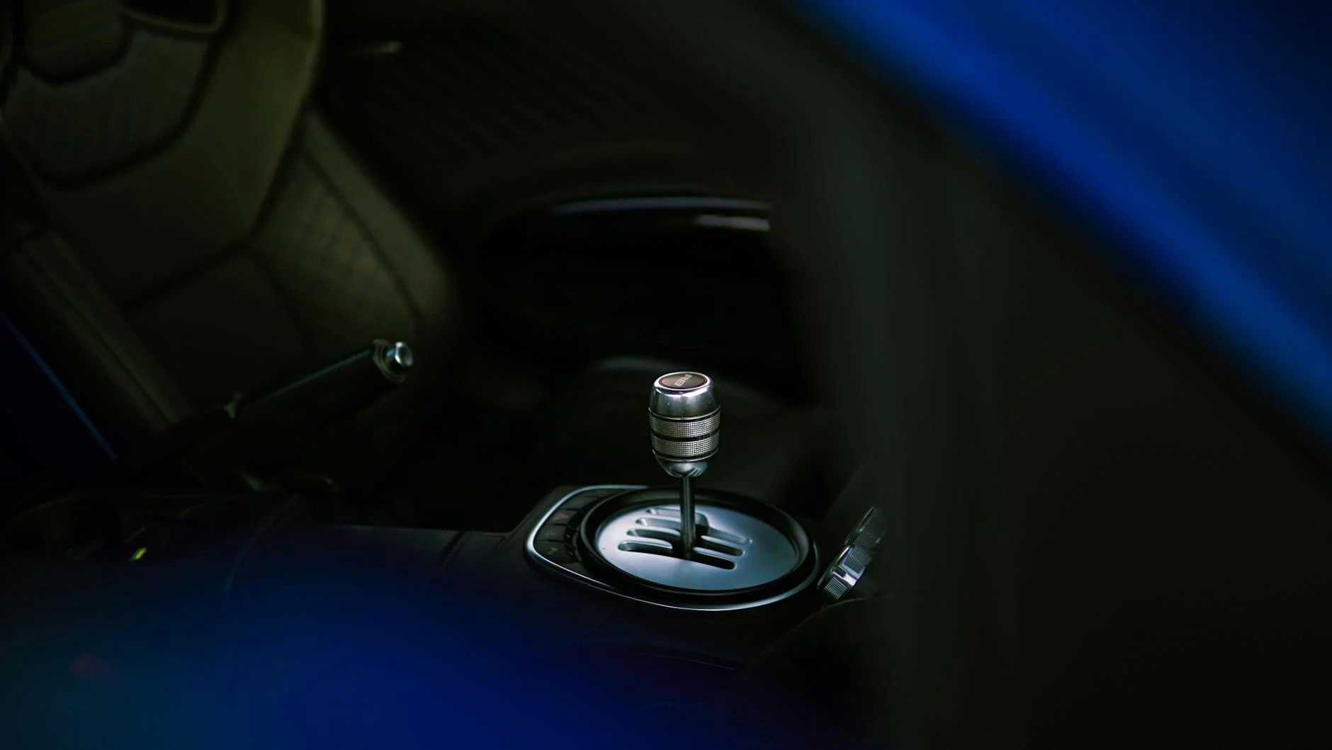 How to Drive a Manual Transmission Car