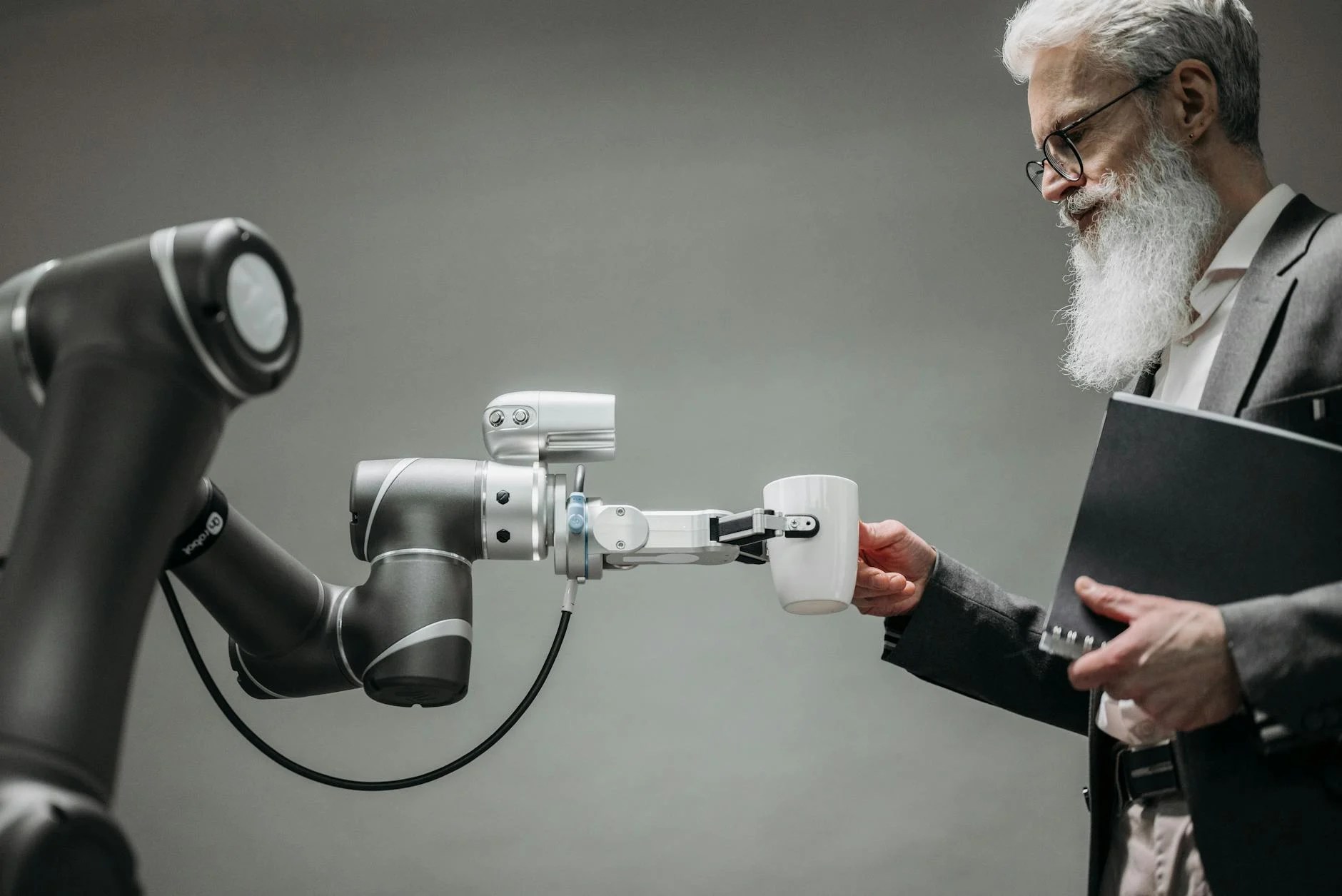 How to Use AI Tools to Boost Productivity