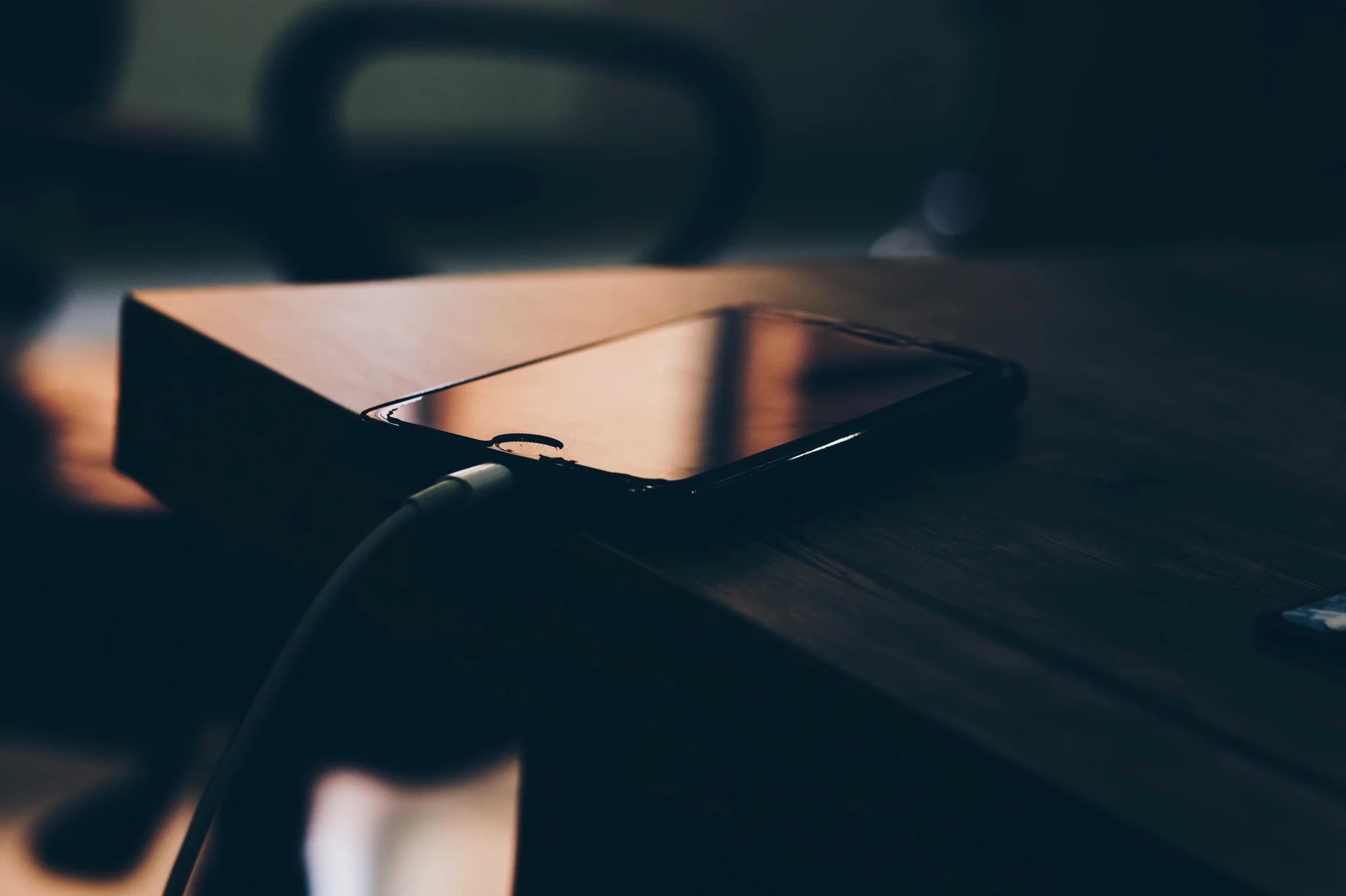 What Percentage of Internet Traffic Comes from Mobile Devices?