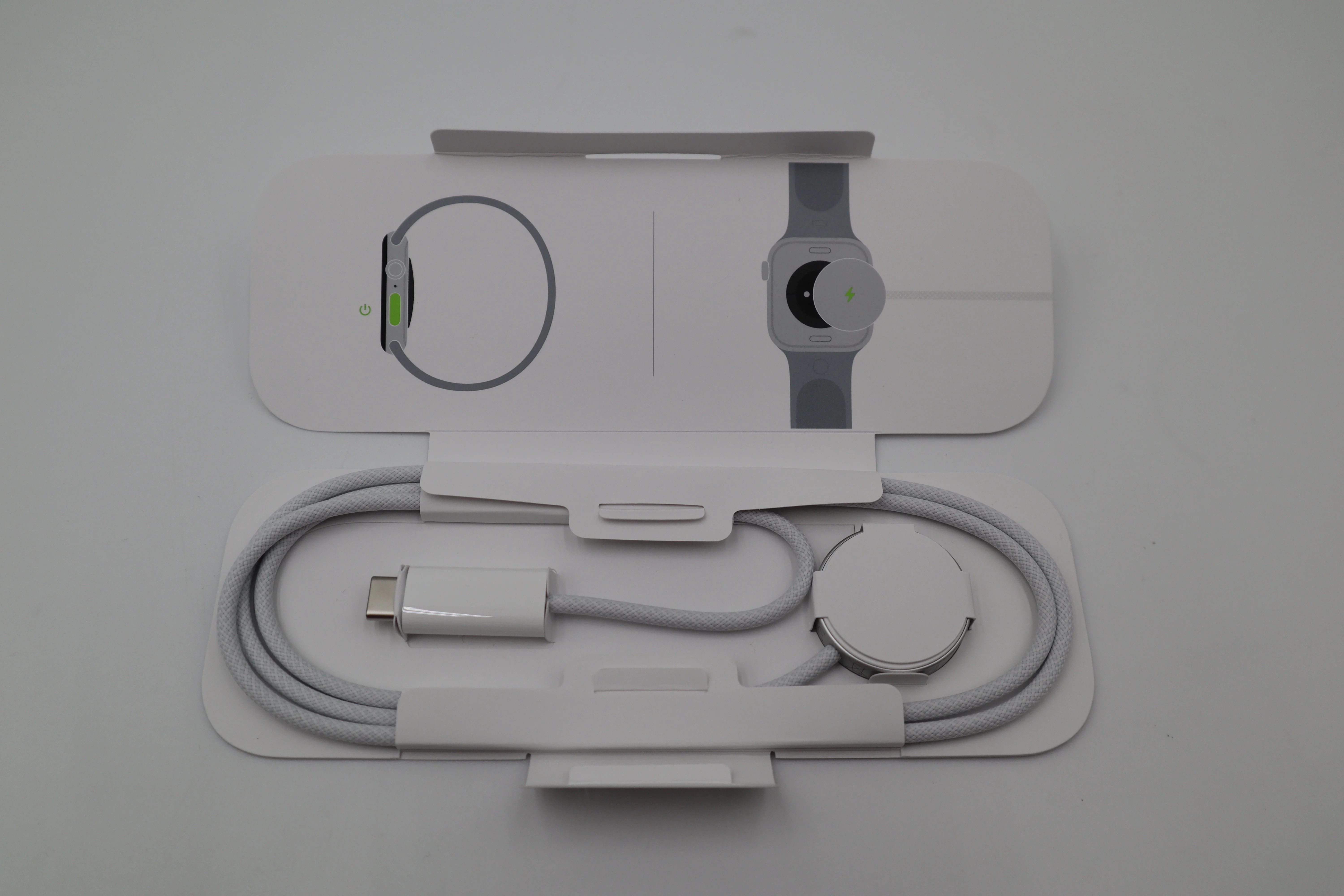 Apple Watch Series 11 charger