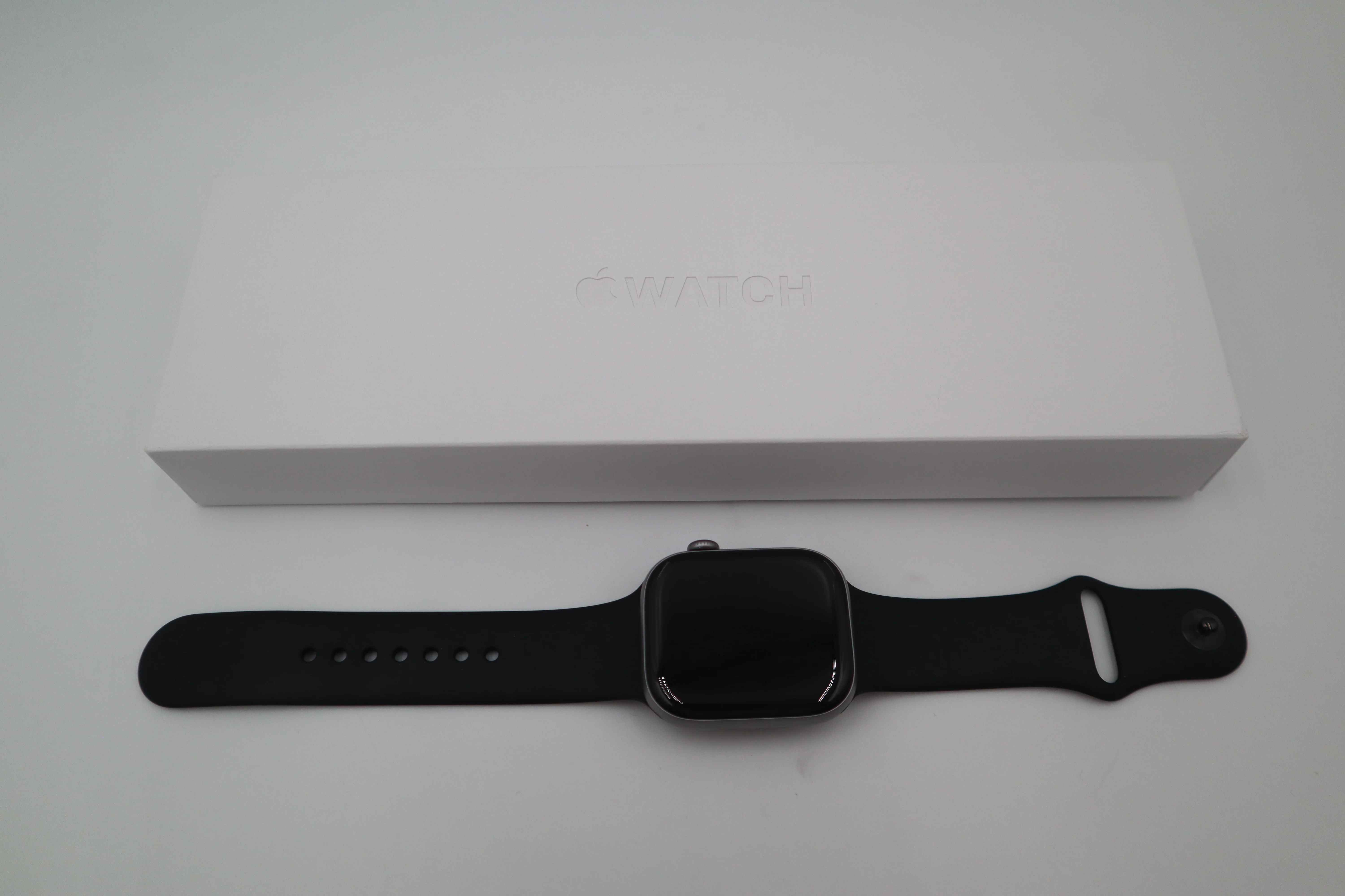 Apple Watch Series 11 out of box
