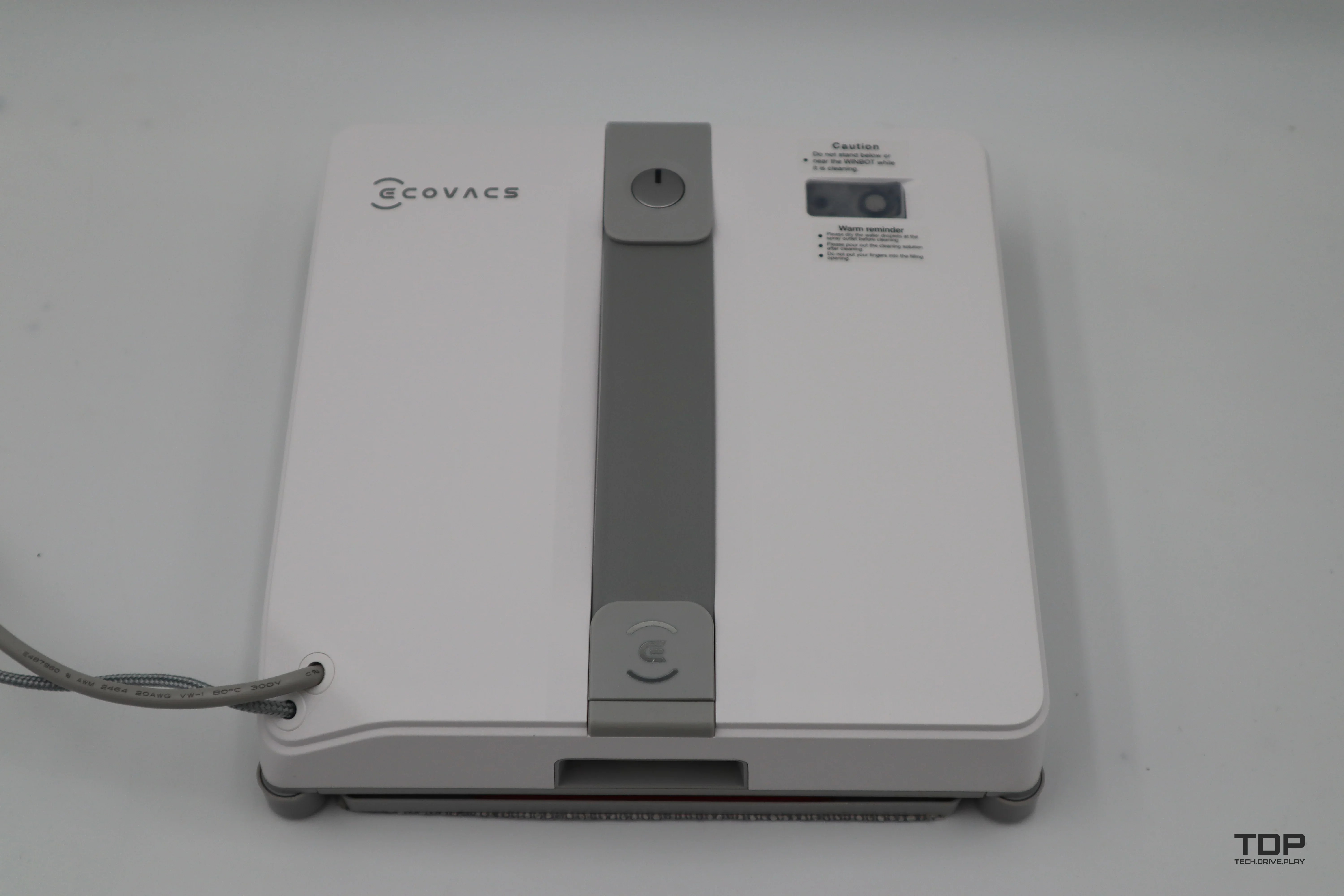 WINBOT NEO MINI Review: Small, Smart and Keen to Do the Jobs You Definitely Don’t