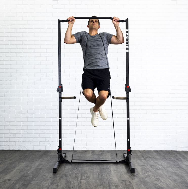 BULLBAR workout station for tiny spaces -- man doing pull ups