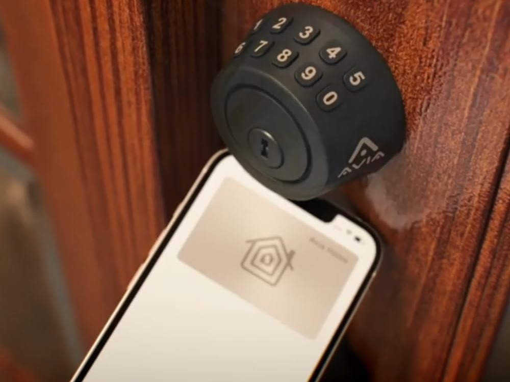 Avia Smart Deadbolt plus being unlocked by phone