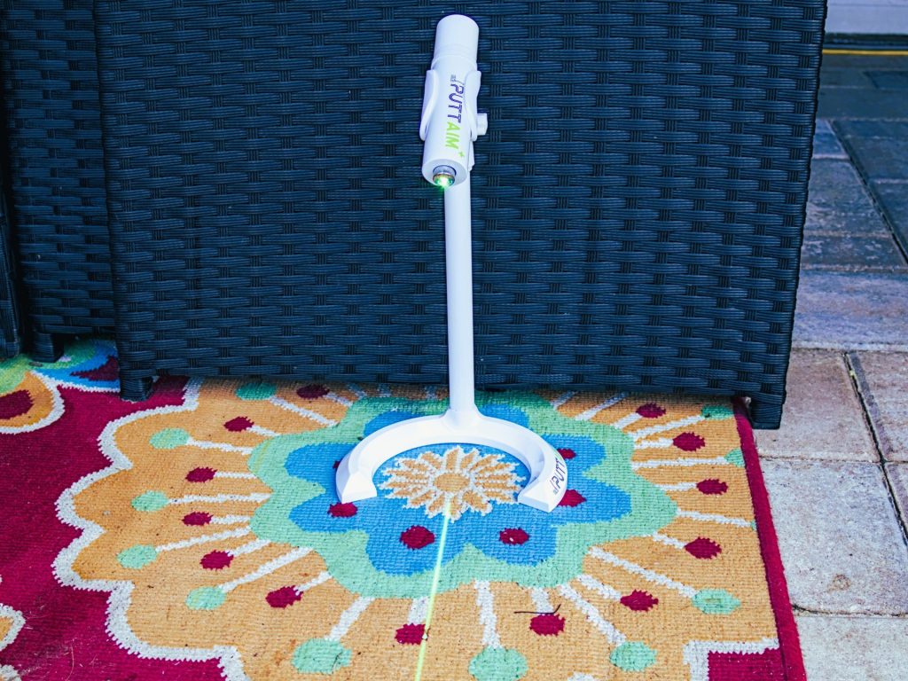 PuttAIM+ with laser on from the front outside -- Techigar