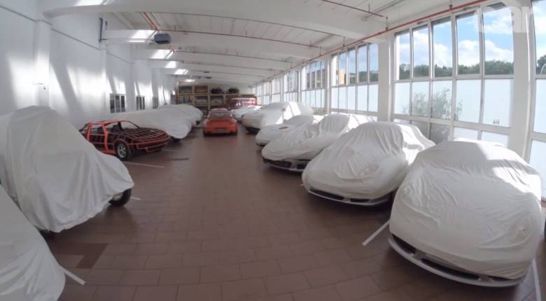 porsche2_1.jpg