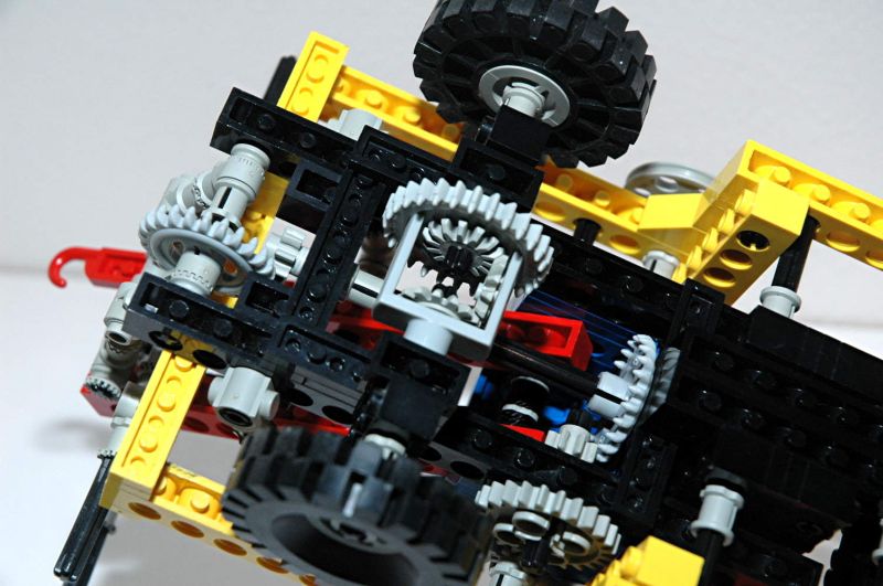 Technicopedia 8846 - Ultra HD Desktop Nature Illustrations | Free Download