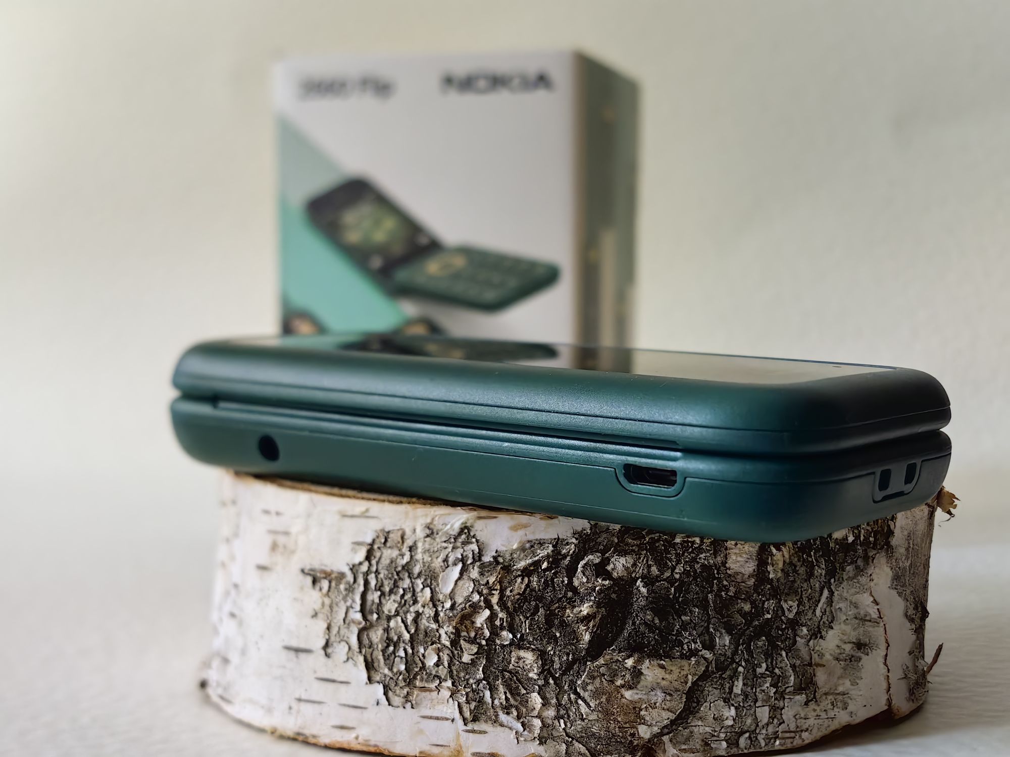Test Nokia 2660 Flip - klapka powraca po 16 lat, nie tracąc stylu i ...