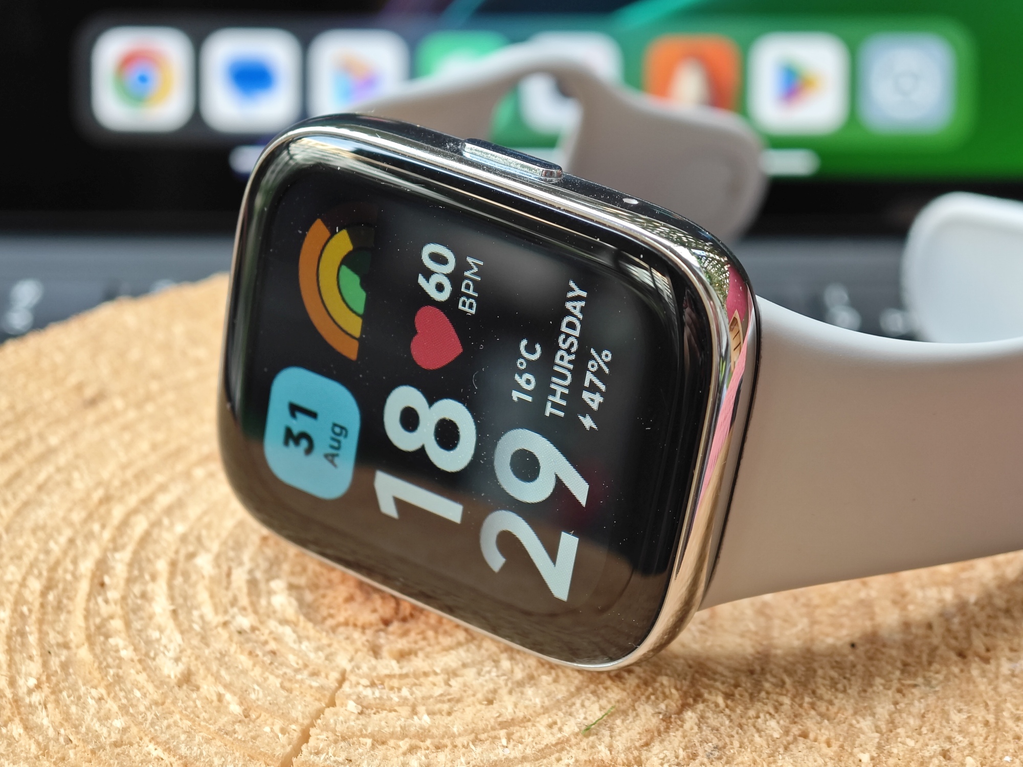 Test Redmi Watch 3 Active - wygoda i styl - TECHNOSenior