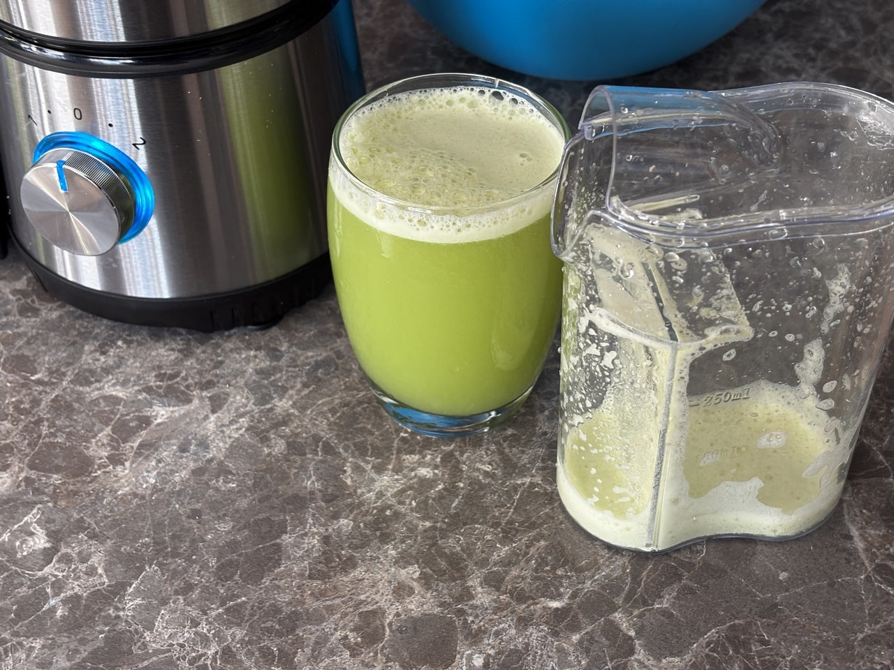 Cecotec Juice Fresh 400 Titan