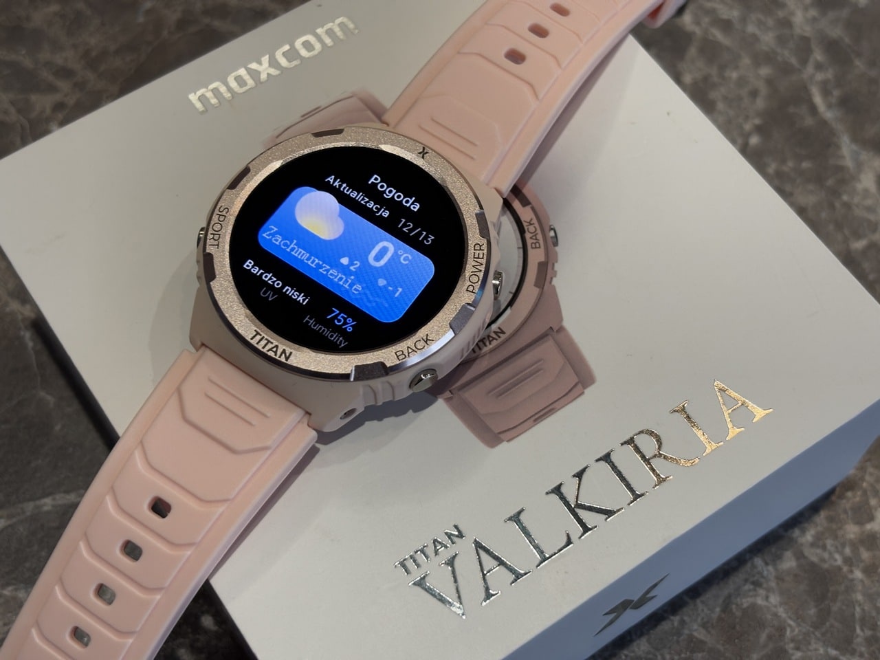 Maxcom Valkiria Titan