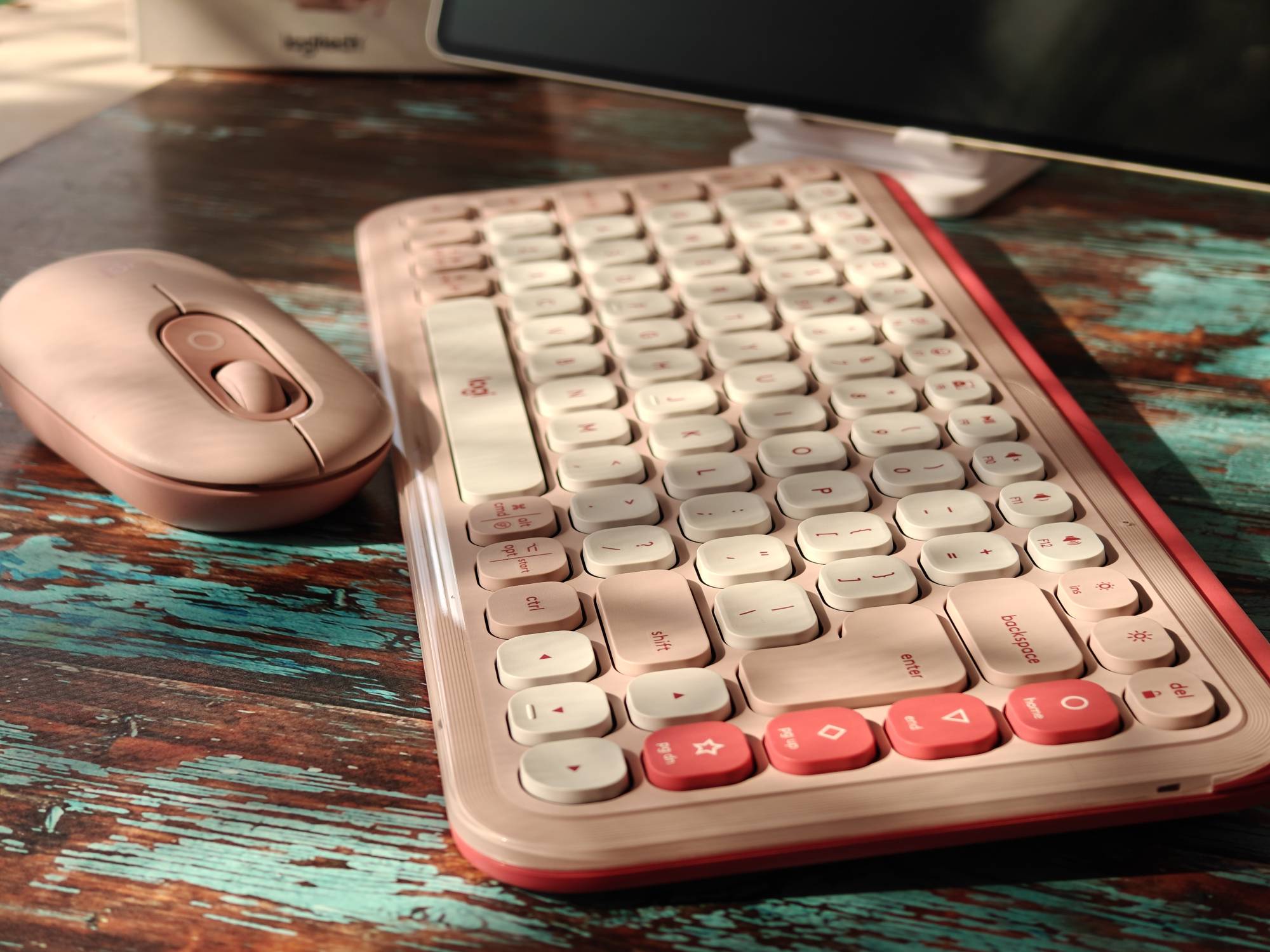 Logitech Pop Icon Combo