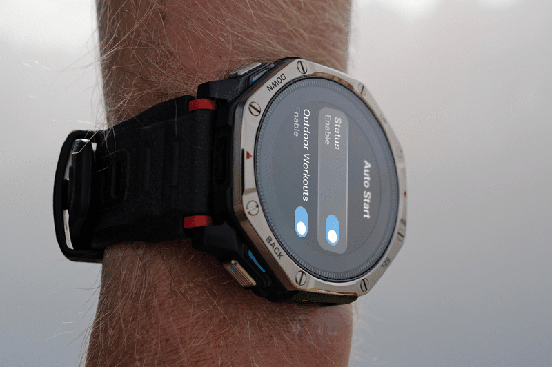 Amazfit Live Share: Twój anioł stróż na szlaku