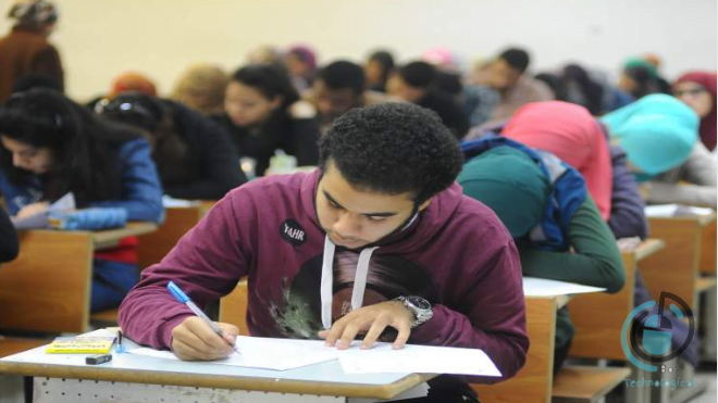 نماذج امتحانات الثانوية العامة