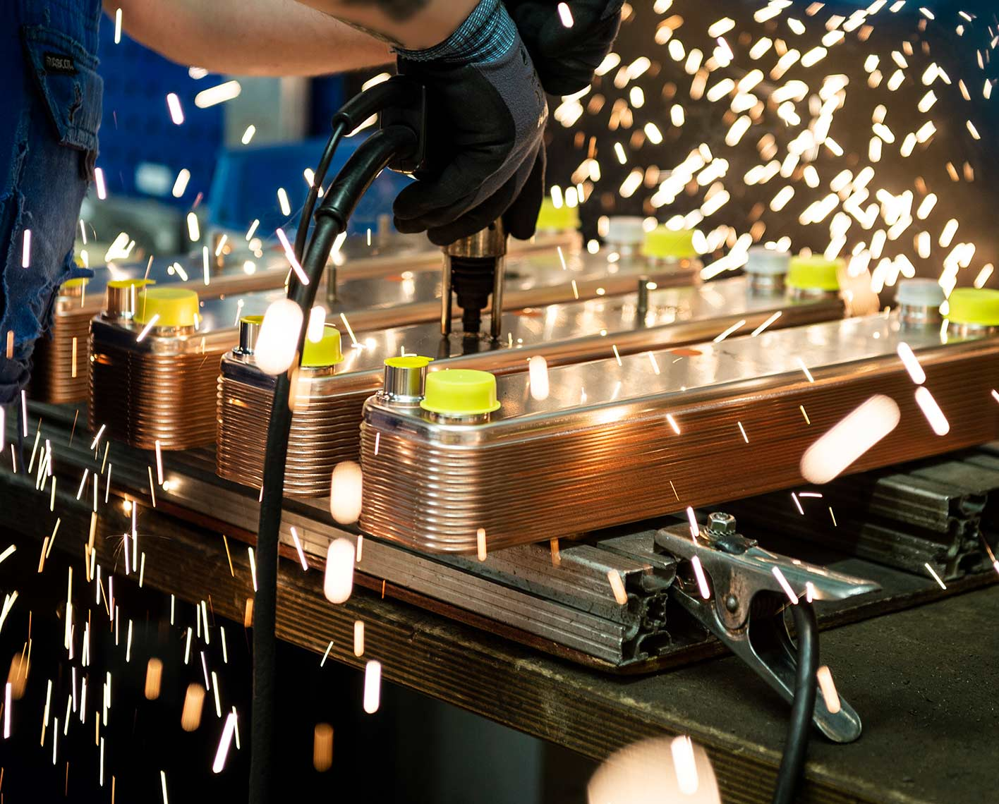 SLB buys its way into AI cooling