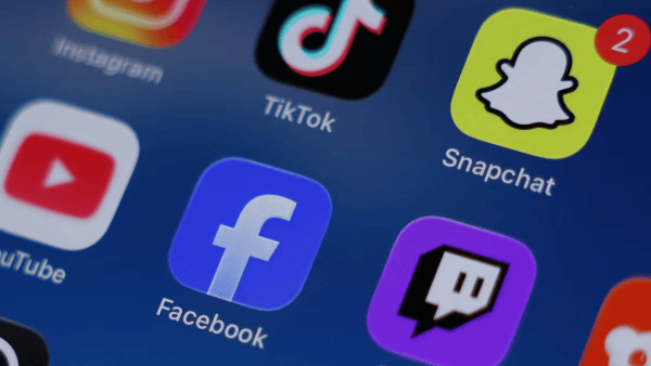 New Zealand Moves to Ban Social Media for Children Under 16