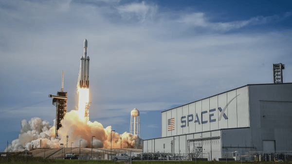 SpaceX Discusses Buying Data From Failed Startups to Train AI Models