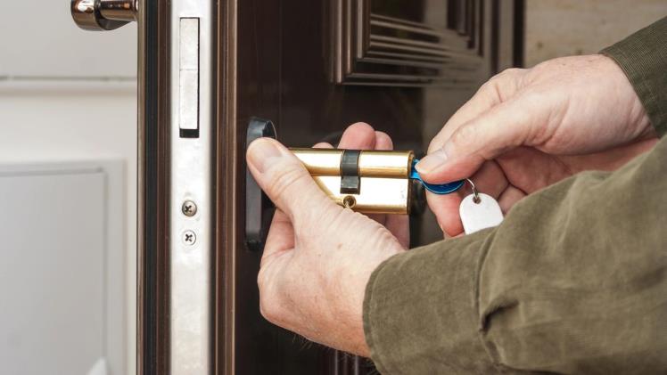 Locksmith services available in singapore