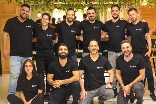 הוצאה לאור מבוססת בינה מלאכותית: הסטארטאפ Spines גייס 6.5 מליון דולר