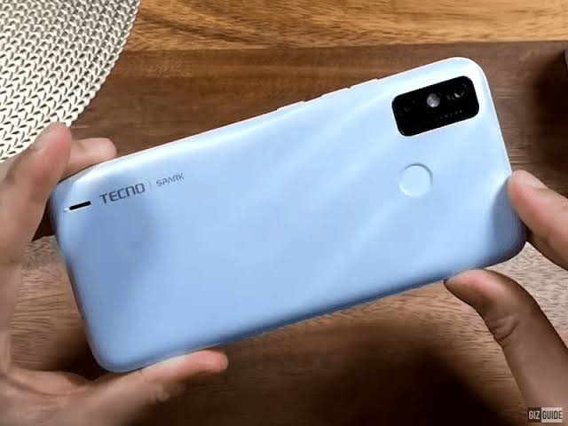 টেকনো নিয়ে এল ৪/৬৪ জিবির স্পার্ক সিক্স গো