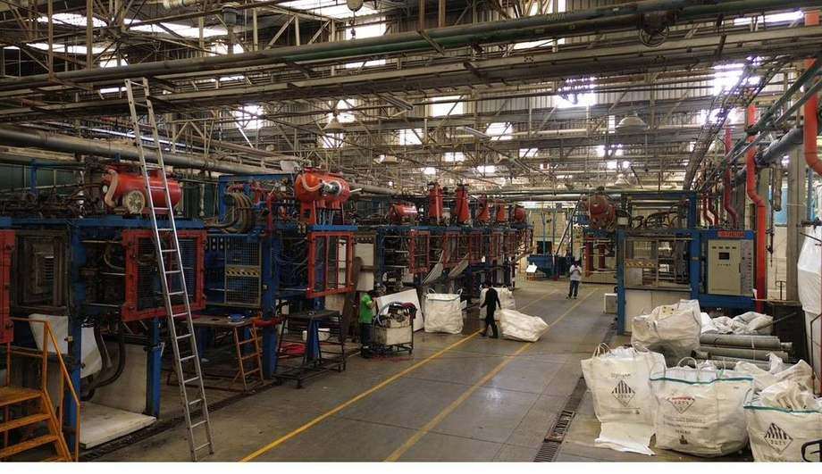 Fabricaciu00f3n de poliestireno expandido EPS en planta de TecnoEPS