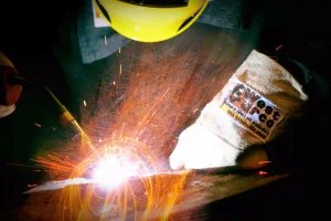 High-Power Welding Ensures Comprehensive Life Insurance for Laborers