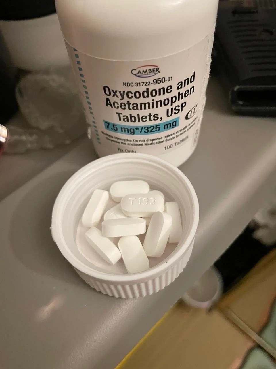 Percocet 7.5 325 mg – Uses, Ingredients & Pill Identification