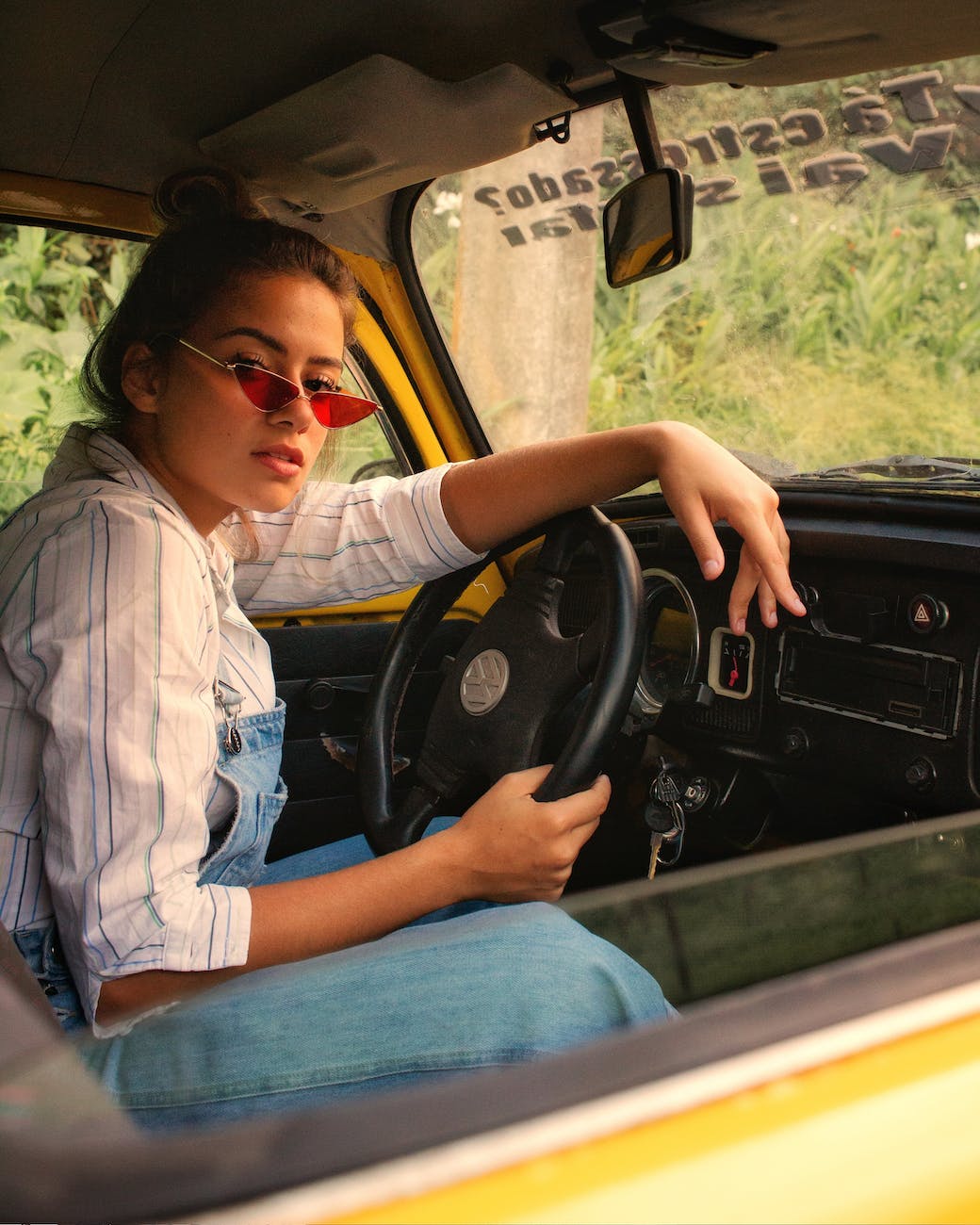 Bien choisir son assurance auto lorsque l'on est jeune conducteur : notre guide complet !