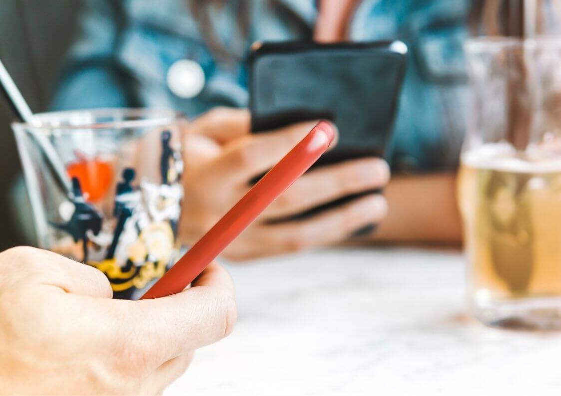 Latest trends in the smartphone industry - 2022 - Tek-Talkz