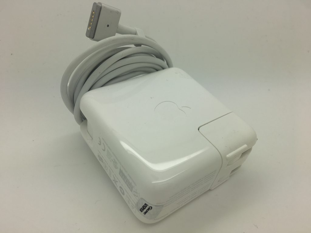 Apple 45W magsafe 2 A1436 電源アダプター Amazon.com: Apple 45W MagSafe 2 Power Adapter for MacBook Air