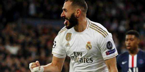 Ia turut membela prancis pada lanjutan kualifikasi piala dunia 2022. Karim Benzema Kangen Lyon Tapi Ogah Tinggalkan Madrid Telusur
