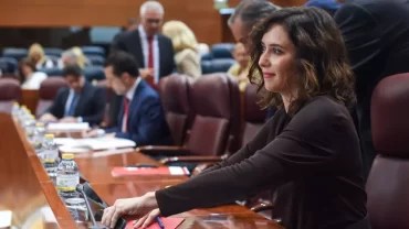 Ayuso obligará a los proveedores de porno a verificar la mayoría ...