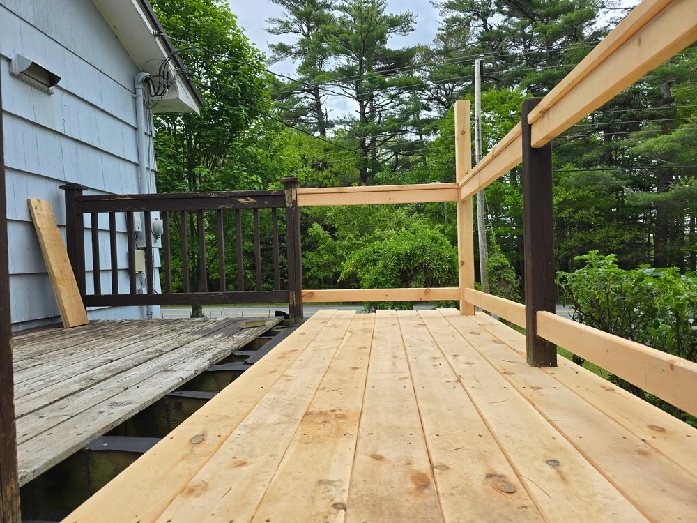 7 Tips for How to Dispose of Old Deck Wood: Simple and Eco-Friendly Methods