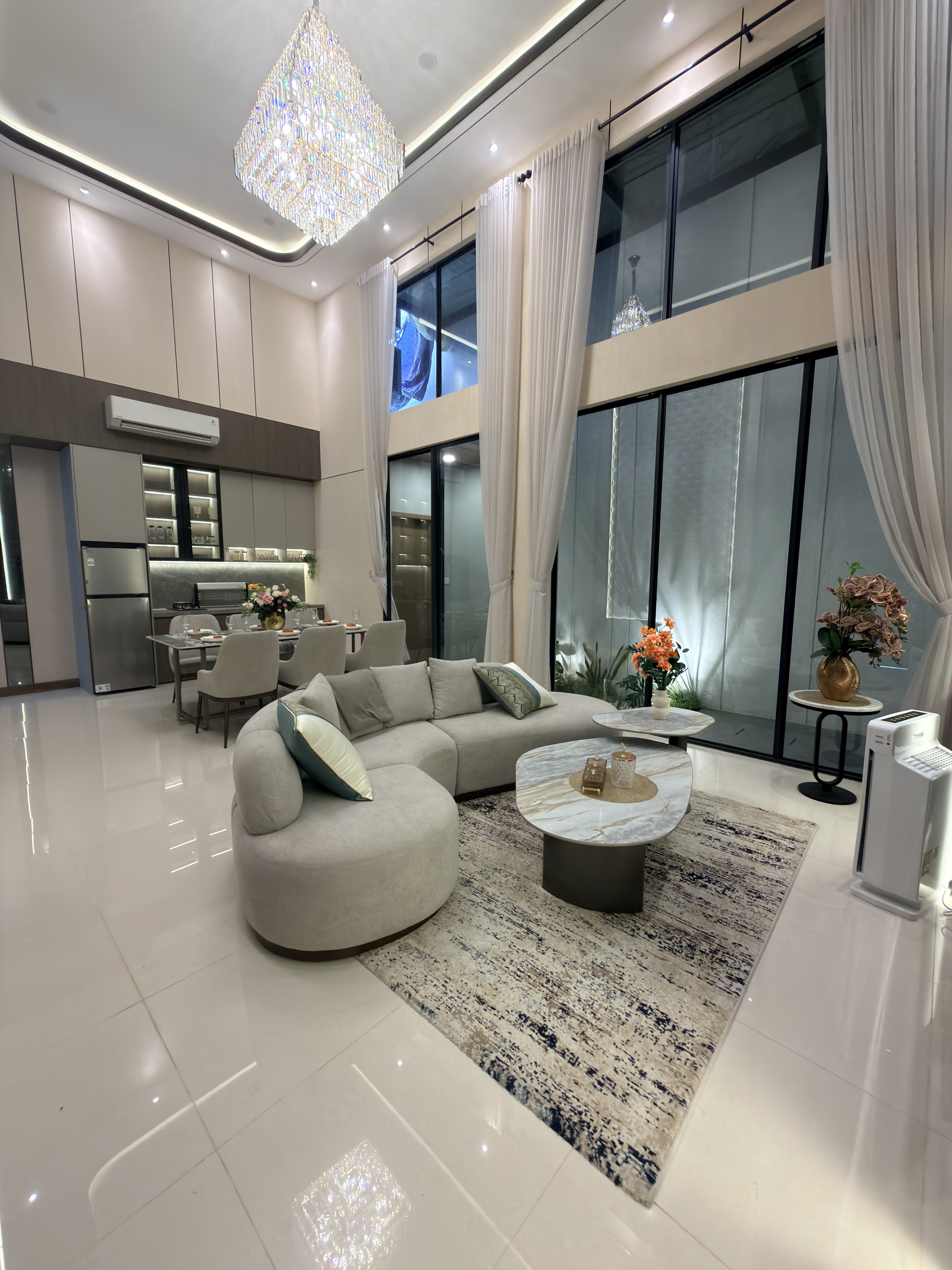 Rumah 5+1KT di Cluster Damar, Pacific Garden Puri, Jakarta Barat
