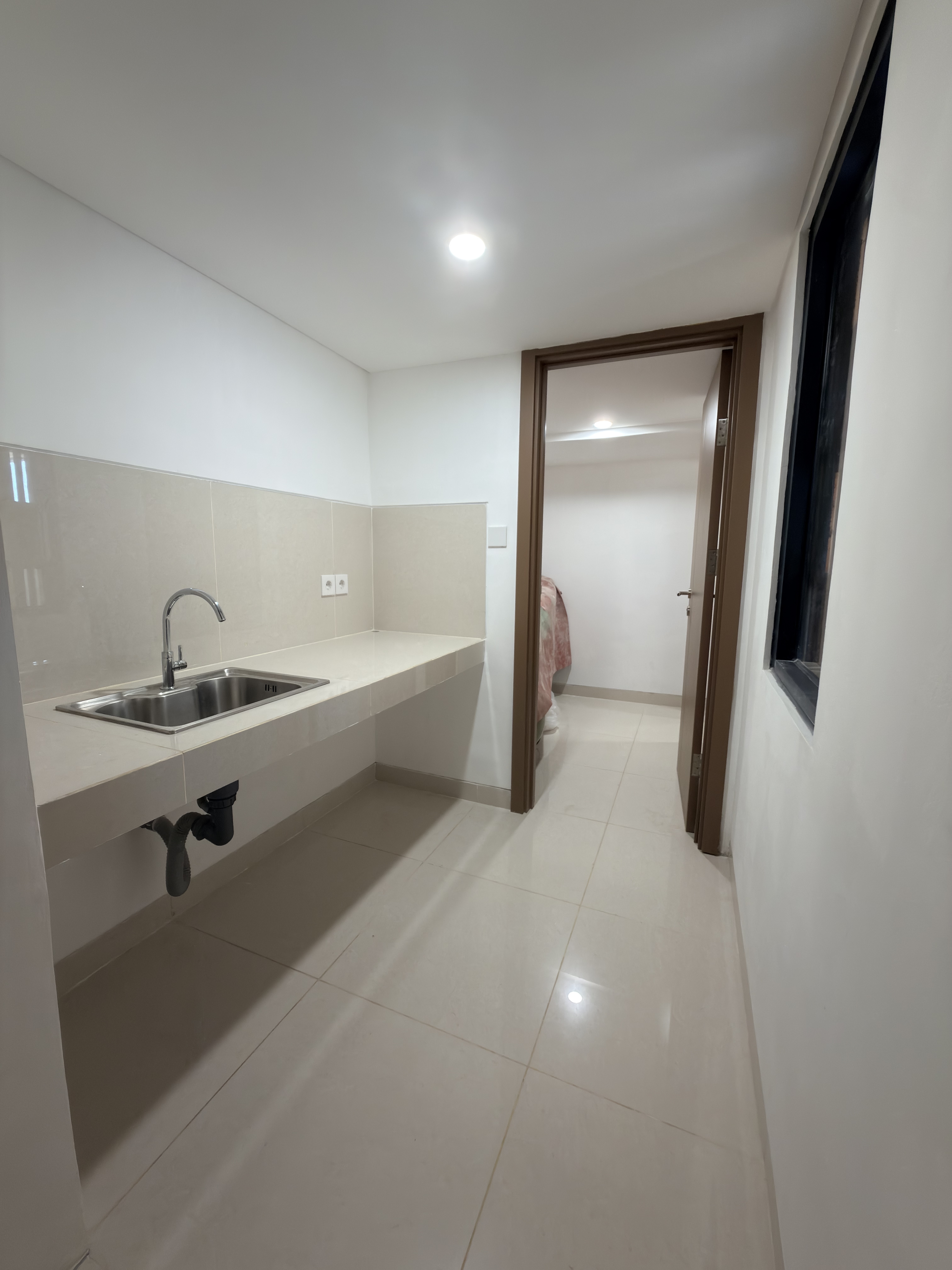 Rumah 5+1KT di Cluster Damar, Pacific Garden Puri, Jakarta Barat