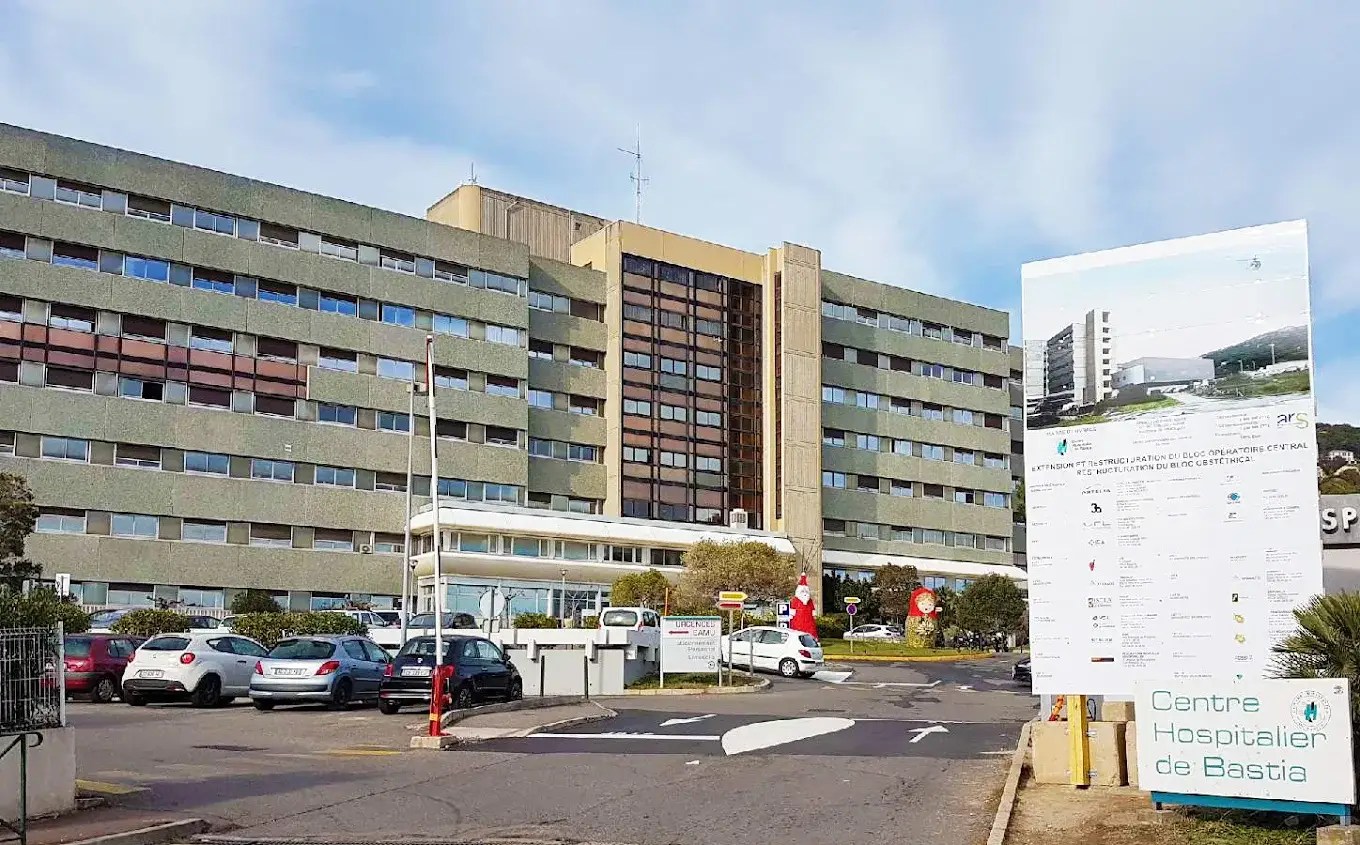 Krankenhaus‑ und Ärztesituation auf Korsika